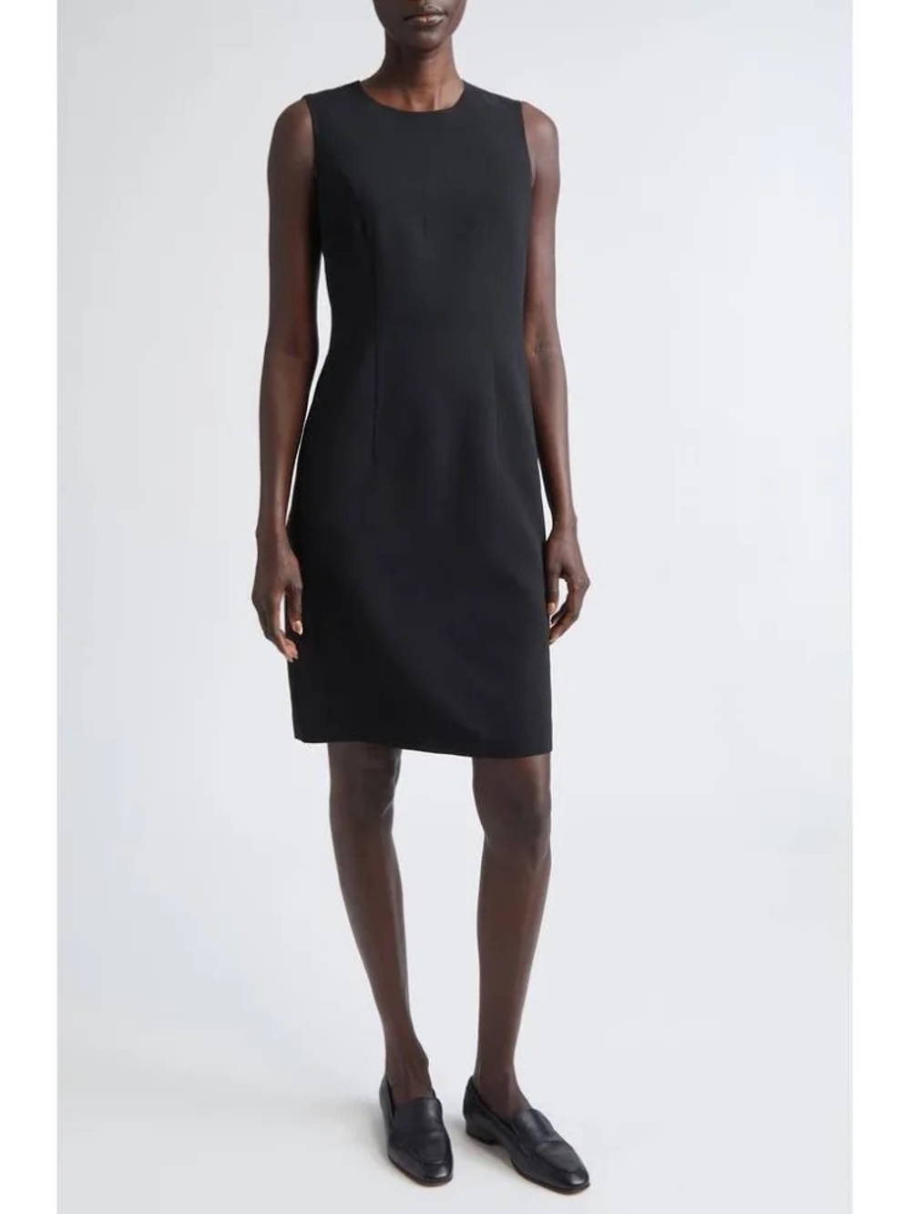 Lafayette 148 Classic Sleeveless Black Shift Dress